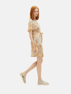 TOM TAILOR Denim Robes Fluides Robe-chemise Femme Beige -Soldes TOM TAILOR Denim 2023 01868c42676542685eeb5bb5d9ea4d4f scaled