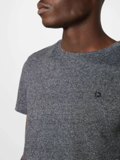 TOM TAILOR Denim T-shirts T-Shirt Homme Noir / Noir Chiné -Soldes TOM TAILOR Denim 2023 04d9577835e49ee69c4dad7ef199f76e scaled