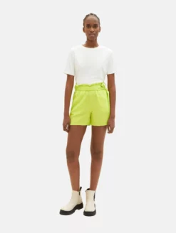 TOM TAILOR Denim Shorts Regular Pantalon Femme Vert Fluo -Soldes TOM TAILOR Denim 2023 108c1fc4f38a62ad451a1fe092001479 scaled