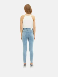 TOM TAILOR Denim Jeans Skinny Jean Janna Femme Bleu Clair -Soldes TOM TAILOR Denim 2023 2e3cde11af4e6507701c8aff7326bbde scaled