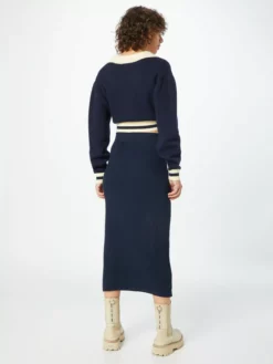 TOM TAILOR Denim Jupes Midi Jupe Femme Bleu Marine -Soldes TOM TAILOR Denim 2023 4f2aca63b0235d77ee728e45da1fa774 scaled