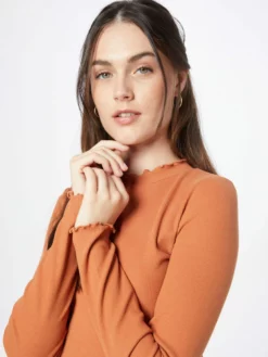 TOM TAILOR Denim T-shirts à Manches Longues T-shirt Femme Mandarine 9 TOM TAILOR Denim T-shirts à Manches Longues T-shirt Femme Mandarine -Soldes TOM TAILOR Denim 2023 651a0fa80559db0212078eb9a3d2df7e scaled