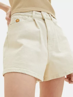 TOM TAILOR Denim Jeans Regular Jean à Pince Femme Crème -Soldes TOM TAILOR Denim 2023 7591706441c7a2b625d4b62e1d03b251 scaled