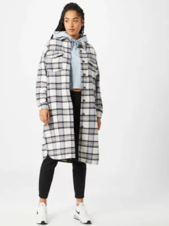 TOM TAILOR Denim Chinos Loosefit Pantalon Chino Femme Noir 8 TOM TAILOR Denim Chinos Loosefit Pantalon Chino Femme Noir -Soldes TOM TAILOR Denim 2023 7747b40e01aab4be038a766b484da7e9 scaled