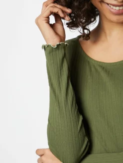 TOM TAILOR Denim T-shirts à Manches Longues T-shirt Femme Olive -Soldes TOM TAILOR Denim 2023 882a10017ea0aa858c08ada0c099faa8 scaled