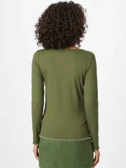 TOM TAILOR Denim T-shirts à Manches Longues T-shirt Femme Olive -Soldes TOM TAILOR Denim 2023 a510e47fc54818aa79c364780956607f 1 scaled
