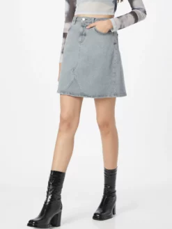 TOM TAILOR Denim Mini-jupes Jupe Femme Gris Clair -Soldes TOM TAILOR Denim 2023 acee45acec1a869a21972b9c79eae562 scaled
