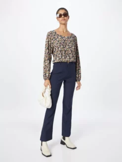 TOM TAILOR Denim T-shirts à Manches Longues T-shirt Femme Bleu Marine -Soldes TOM TAILOR Denim 2023 b4c25a80ae380c83c236301552a59452 scaled