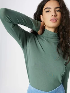 TOM TAILOR Denim T-shirts à Manches Longues T-shirt Femme émeraude -Soldes TOM TAILOR Denim 2023 d22fa283b6490359d43c5b88f8f560f4 scaled