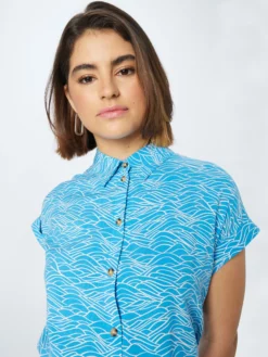 TOM TAILOR Denim Robes Fluides Robe-chemise Femme Bleu -Soldes TOM TAILOR Denim 2023 d38393f0884c4a3037c07fc1c8d7f04b scaled