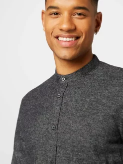 TOM TAILOR Denim Chemises Décontractées Coupe Regular Chemise Homme Noir Chiné -Soldes TOM TAILOR Denim 2023 e786bf024280619bceebfaef1e4dd350 scaled