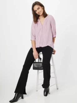 TOM TAILOR Denim Blouses à Manches Courtes Chemisier Femme Lilas -Soldes TOM TAILOR Denim 2023 f910f96cd2f4100bc7e238aec80b111b scaled