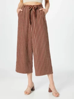 TOM TAILOR Denim Pantacourts Loosefit Pantalon Femme Rouille -Soldes TOM TAILOR Denim 2023 feefa00b981675c5189584974235d437 scaled